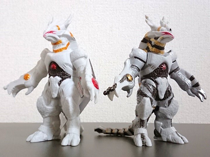 ブログ記事を更新しました。 ウルトラ怪獣シリーズ ギャラクトロンの