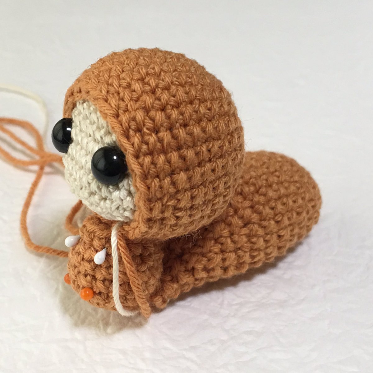 オーダーを頂いたので5年ぶりくらいに被り物の仔を編んでいます 編み図