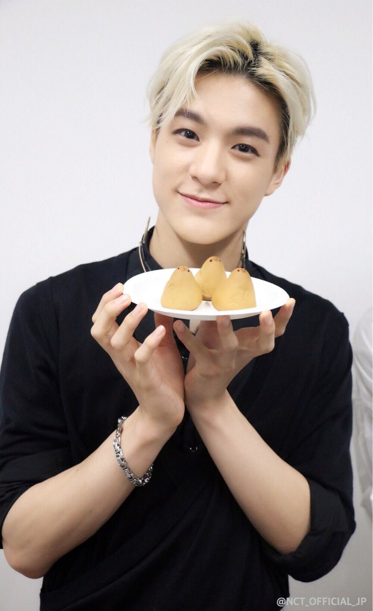 NCT DREAMの差し入れ体験 in KMF ⑤ ひよこの形のお菓子が気に入った
