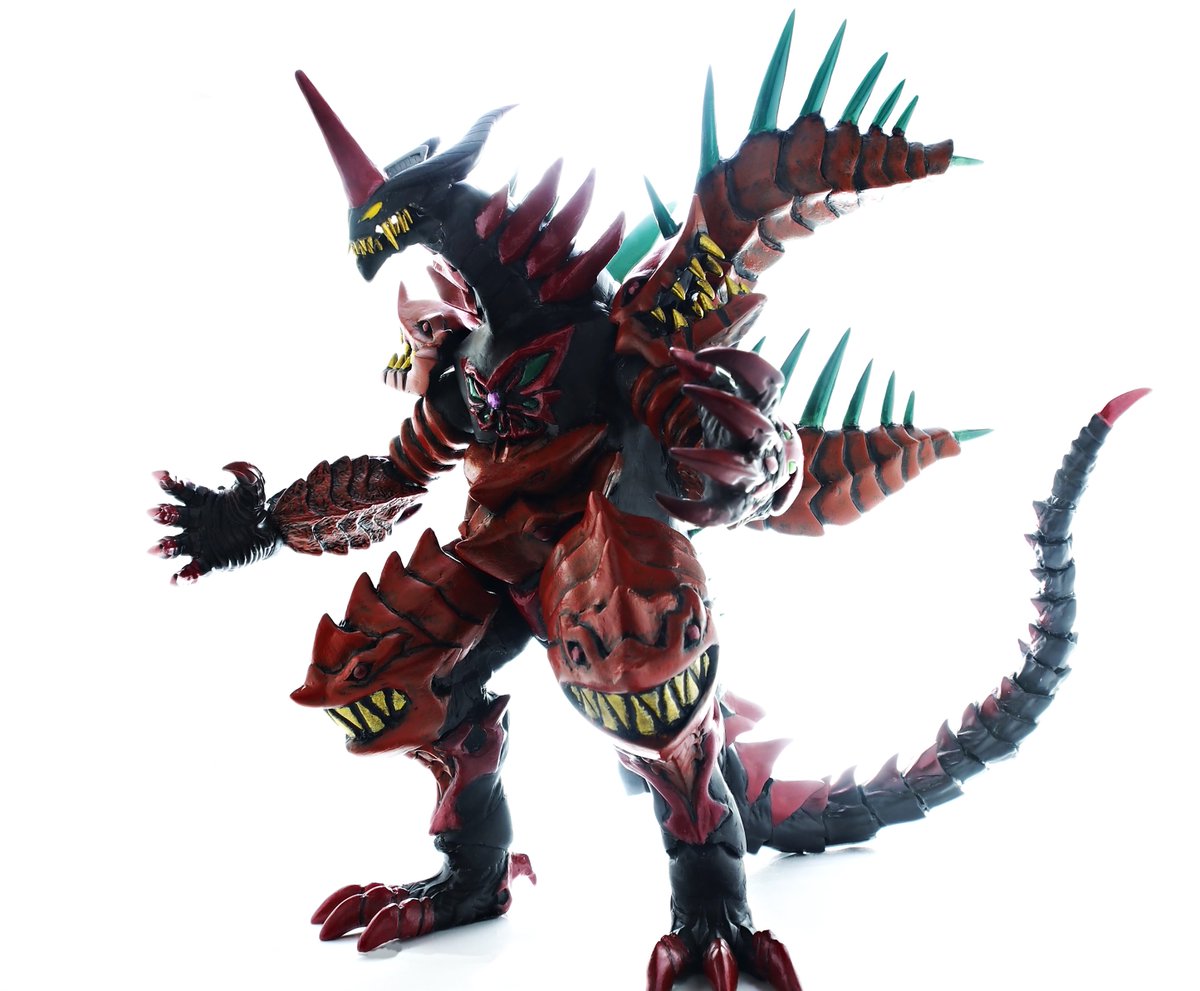 ウルトラフィギュア改造同好会 禍々アークベリアル完成しました 1部