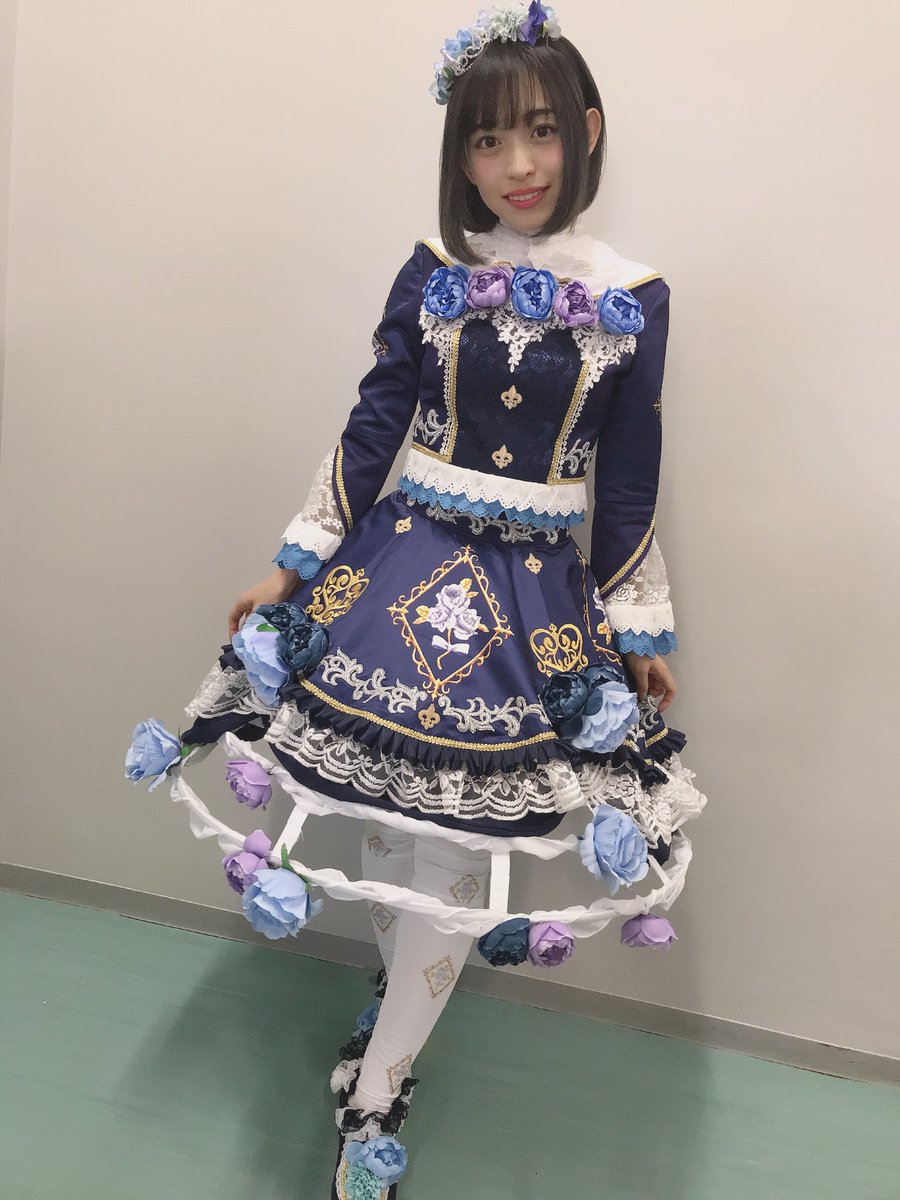 白銀リリィちゃん。ロゼッタソーンコーデをイメージした衣装です