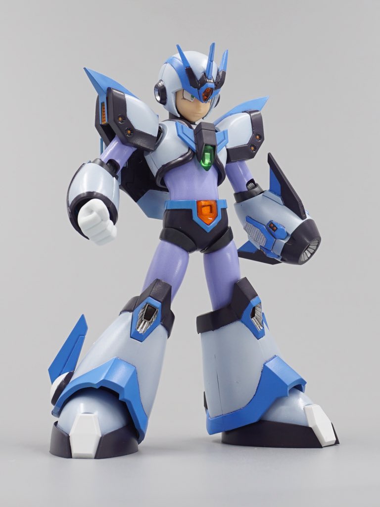 Xチャレンジの専用アーマー、D-artsのアルティメットアーマーで再現し