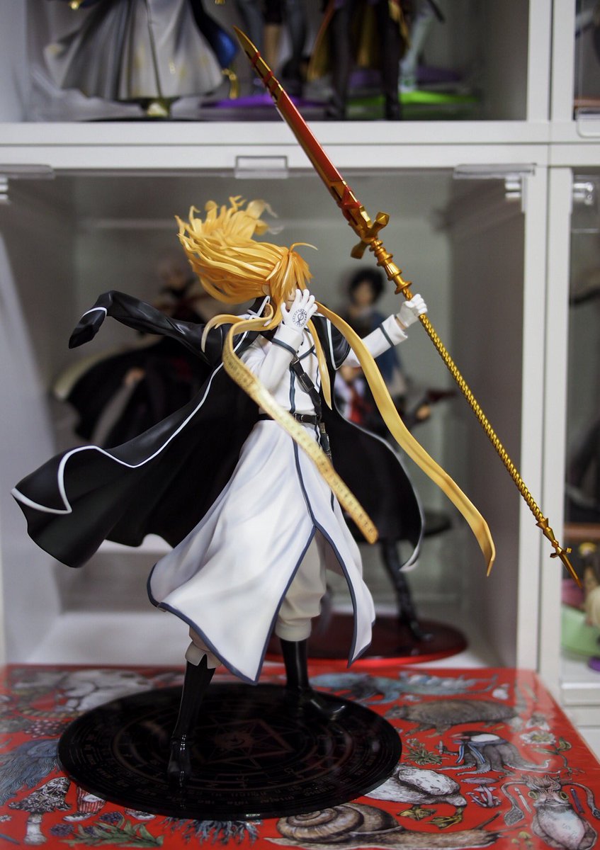 原型を作らせていただいた、コトブキヤ様の「Dies irae ARTFX J