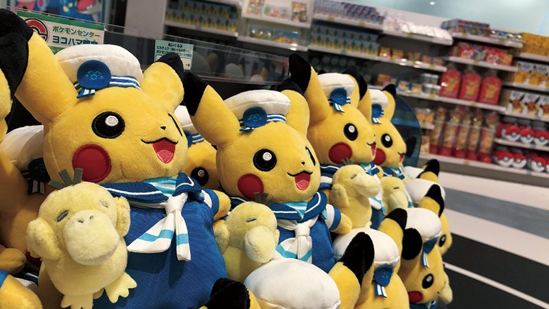 リニューアルを記念した限定グッズも‼ 「ピカチュウの持っている