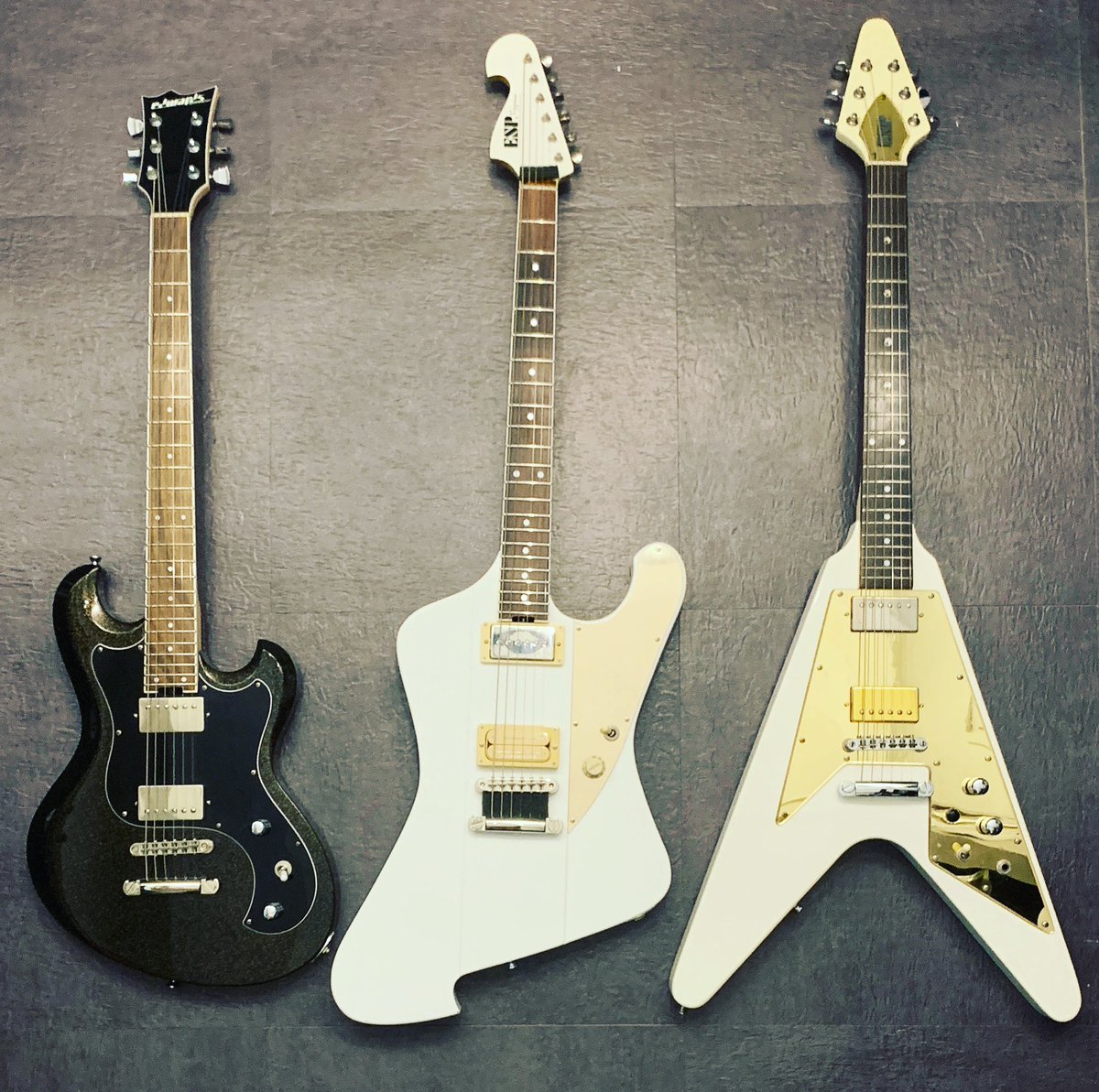 EwS4fIWVIAg1F5I.jpg?format=jpg