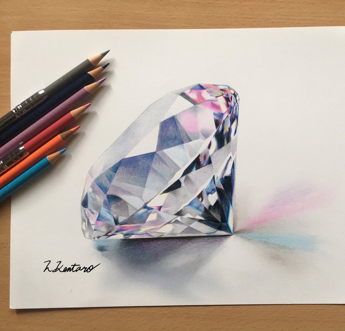 色鉛筆画、ダイヤモンド完成。 たまにはこういう素材も楽しいね