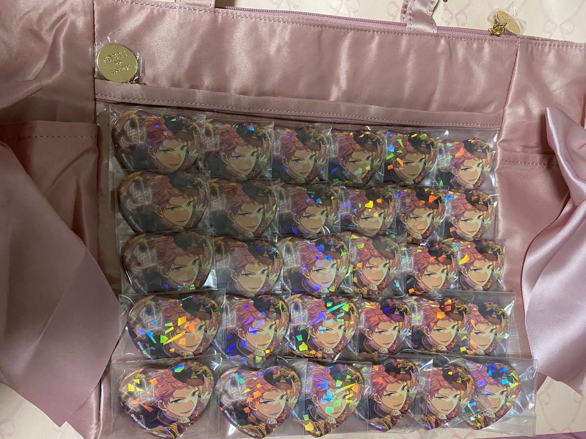 メゾンドフルールの痛バが可愛すぎて2色買ってしまった。安いし