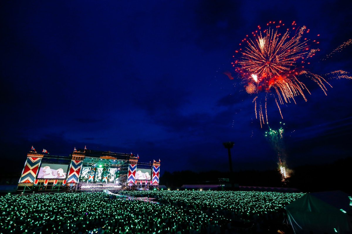 欅共和国2017」鑑賞会 ありがとうございました🚩 #みんなで欅 #みんな