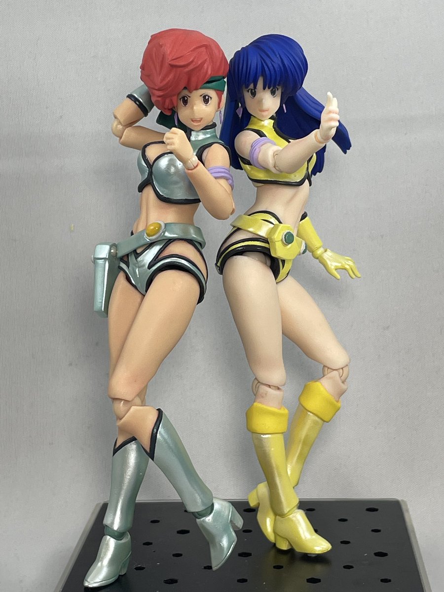 OVA版ダーティペア(謀略の005便 )より、1/12可動ケイ&ユリ完成しました