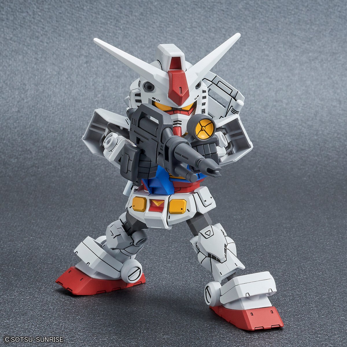 今週の新商品情報】 「SDガンダムクロスシルエット RX-78-2 ガンダム
