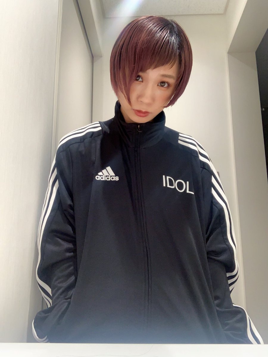 adidasとコラボパーカー 渋谷パルコにて〜！