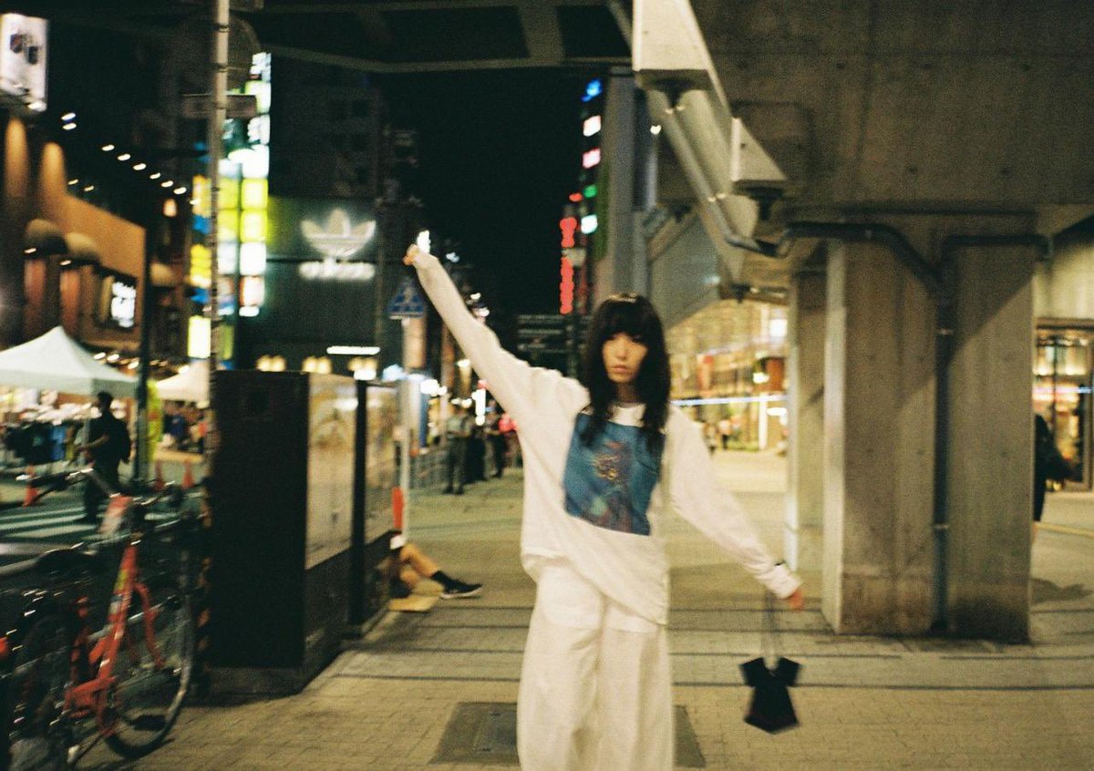 グッズ@弐 白のロンTも可愛いよwithポンチョ巾着 こちらMサイズ