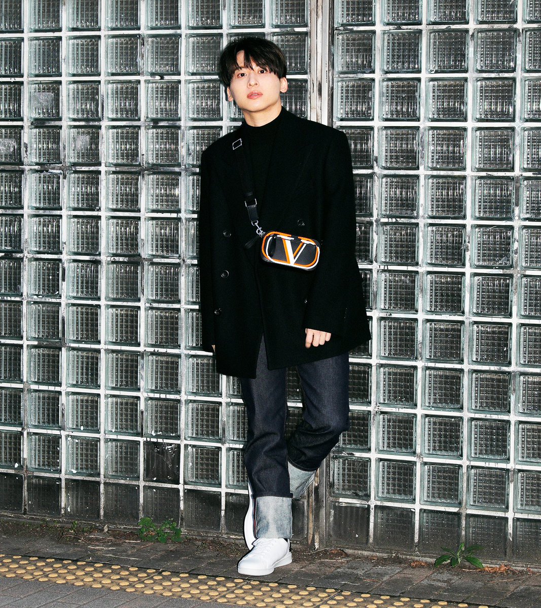 VALENTINOのアイテムを中心にコーディネートしたDa-iCEの工藤大輝