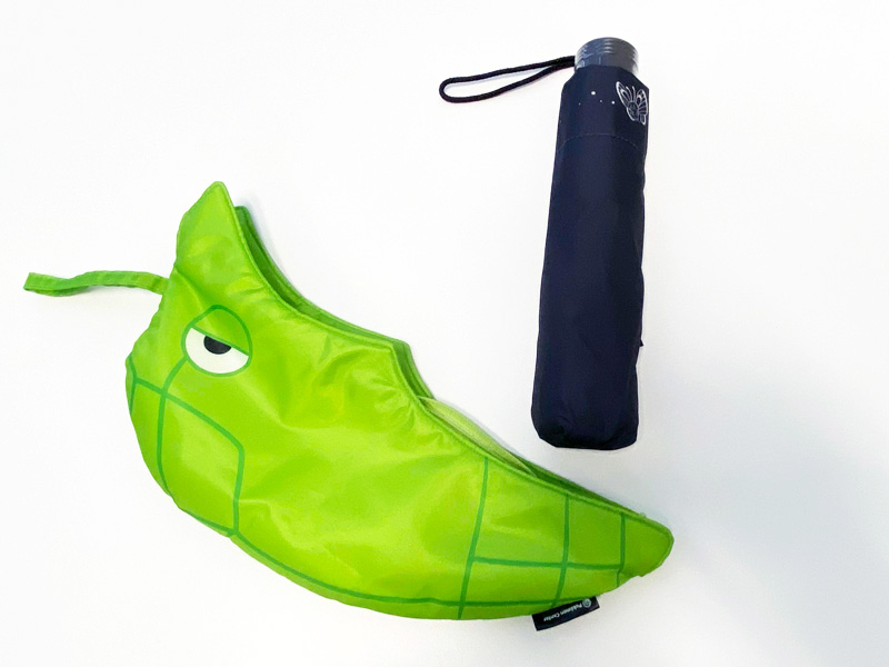 晴雨兼用　新品未使用 ポケセン　折りたたみ傘&傘カバーセット トランセルの進化