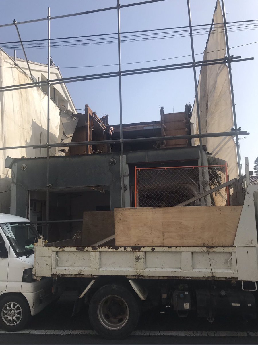 悲しいかな…仮面ライダーファイズの溜まり場だった西洋洗濯舗菊池は