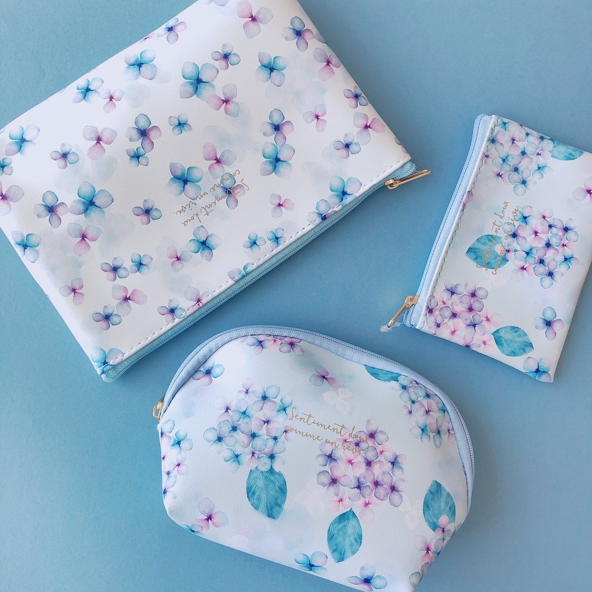 雨季に咲く花、あじさい。 憂鬱な気分を吹き飛ばしてくれるかも