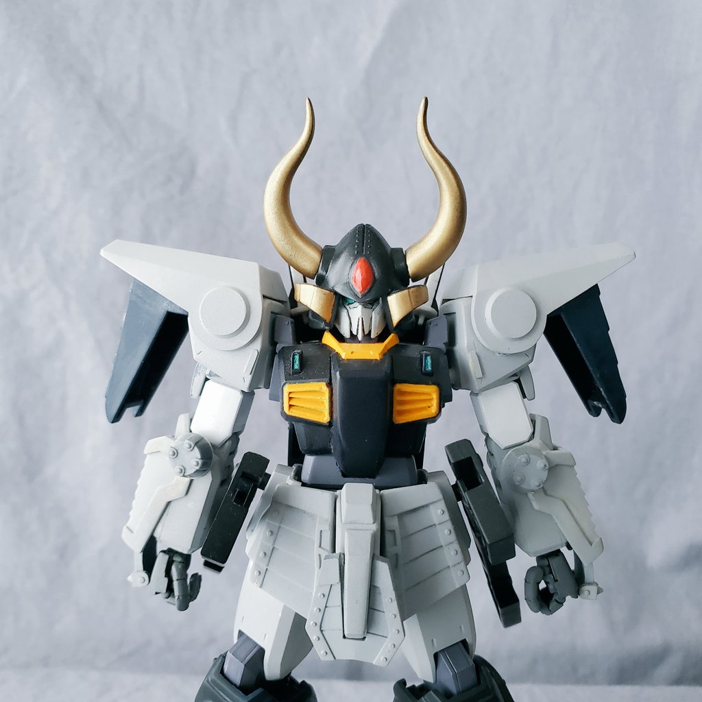 おはようございます☀️ 1/144 武者ガンダムマークII進捗。 展示