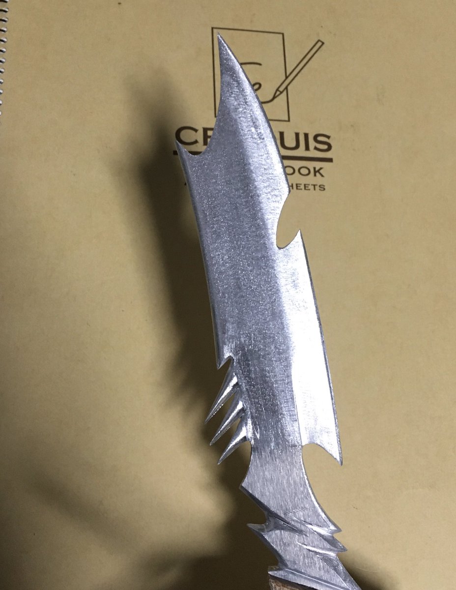 競売市のベンズナイフ アルミ試作品 まだ荒削りの段階… #スタジオ