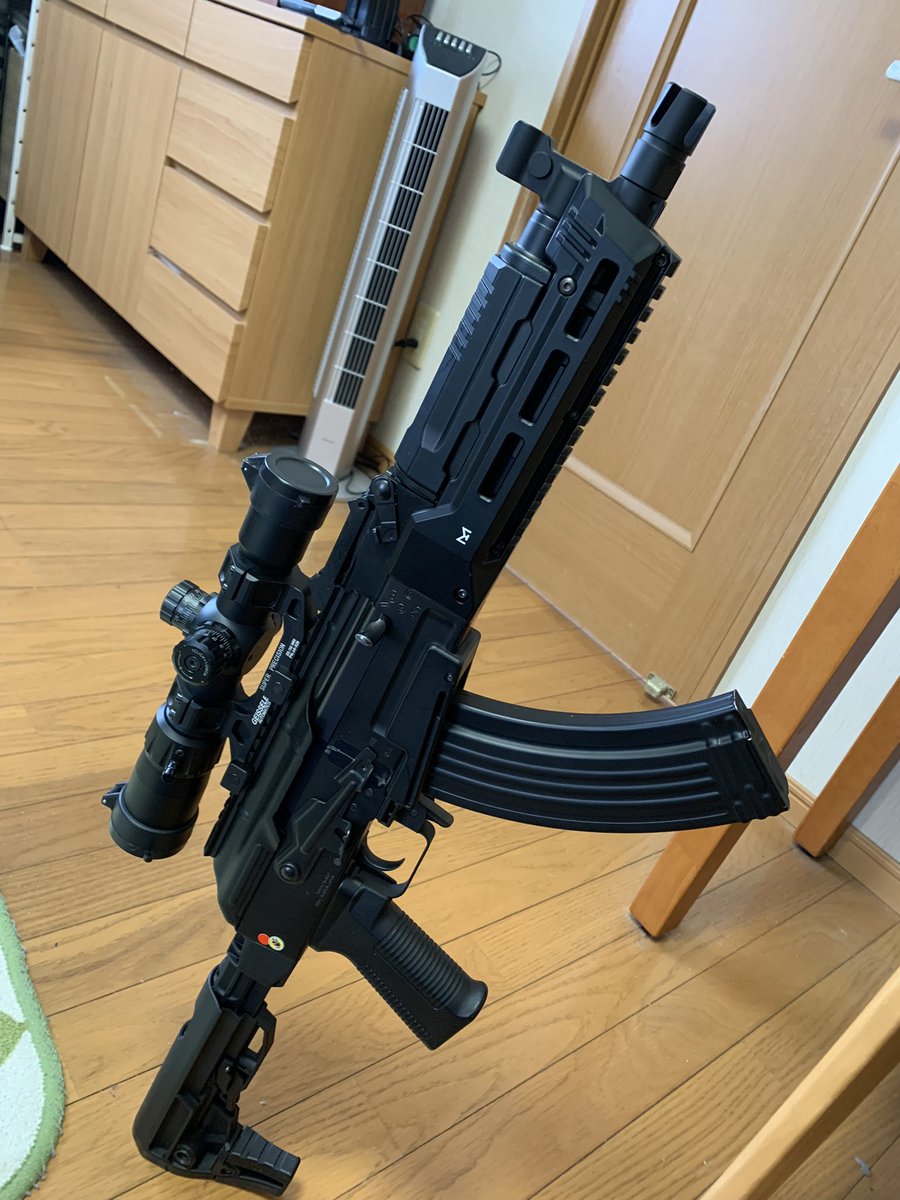 AKストームにトップレール取り付け…少し削ったりしたけど、僕でも簡単