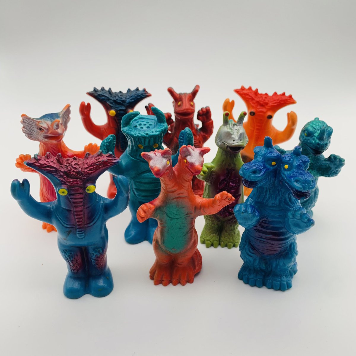 マルサンの小サイズ（指人形）の集合写真は、年始にインスタで紹介