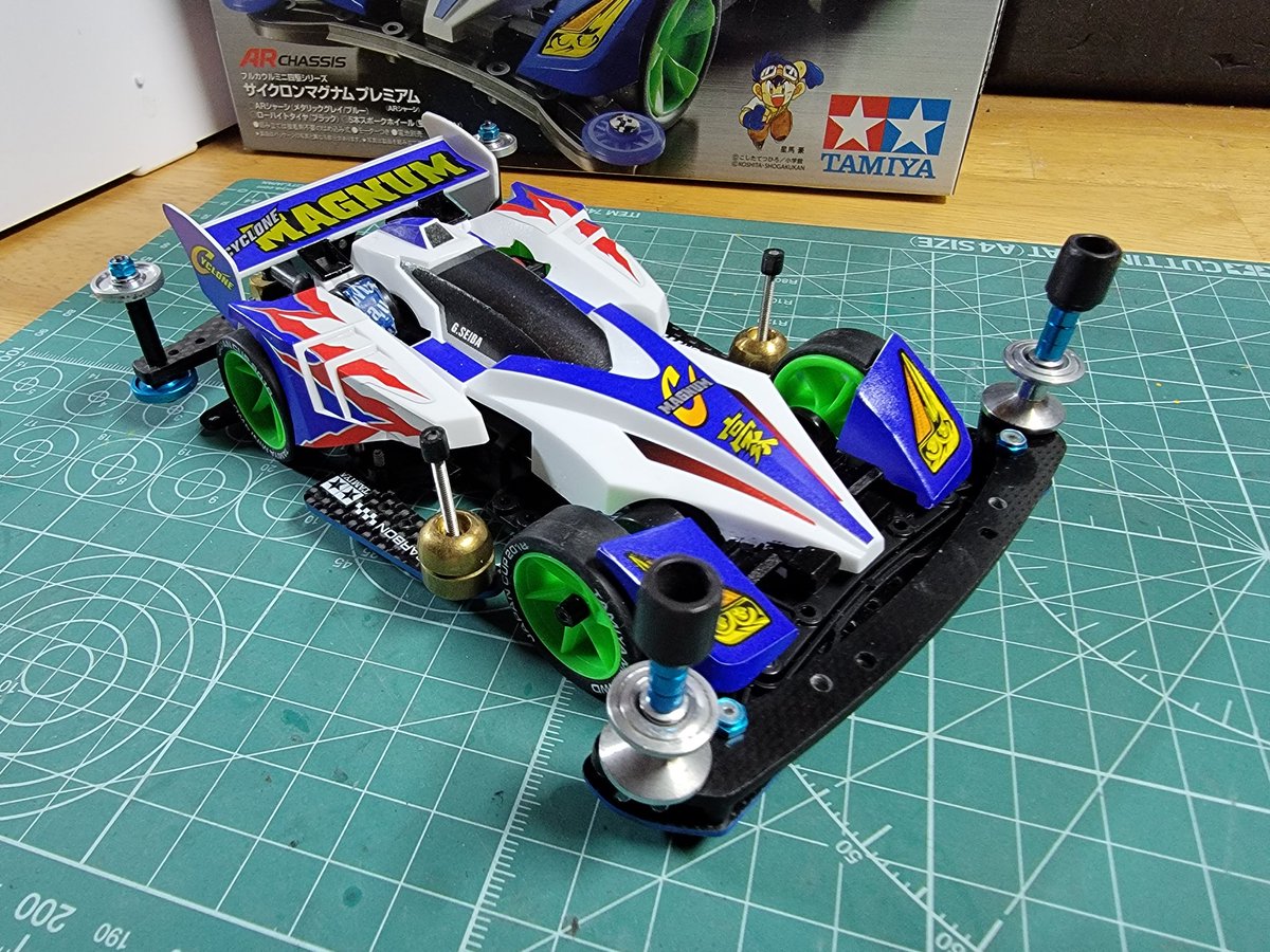 RT @MrYuu5: VZシャーシ用の新しいBMAXレギュマシンできた