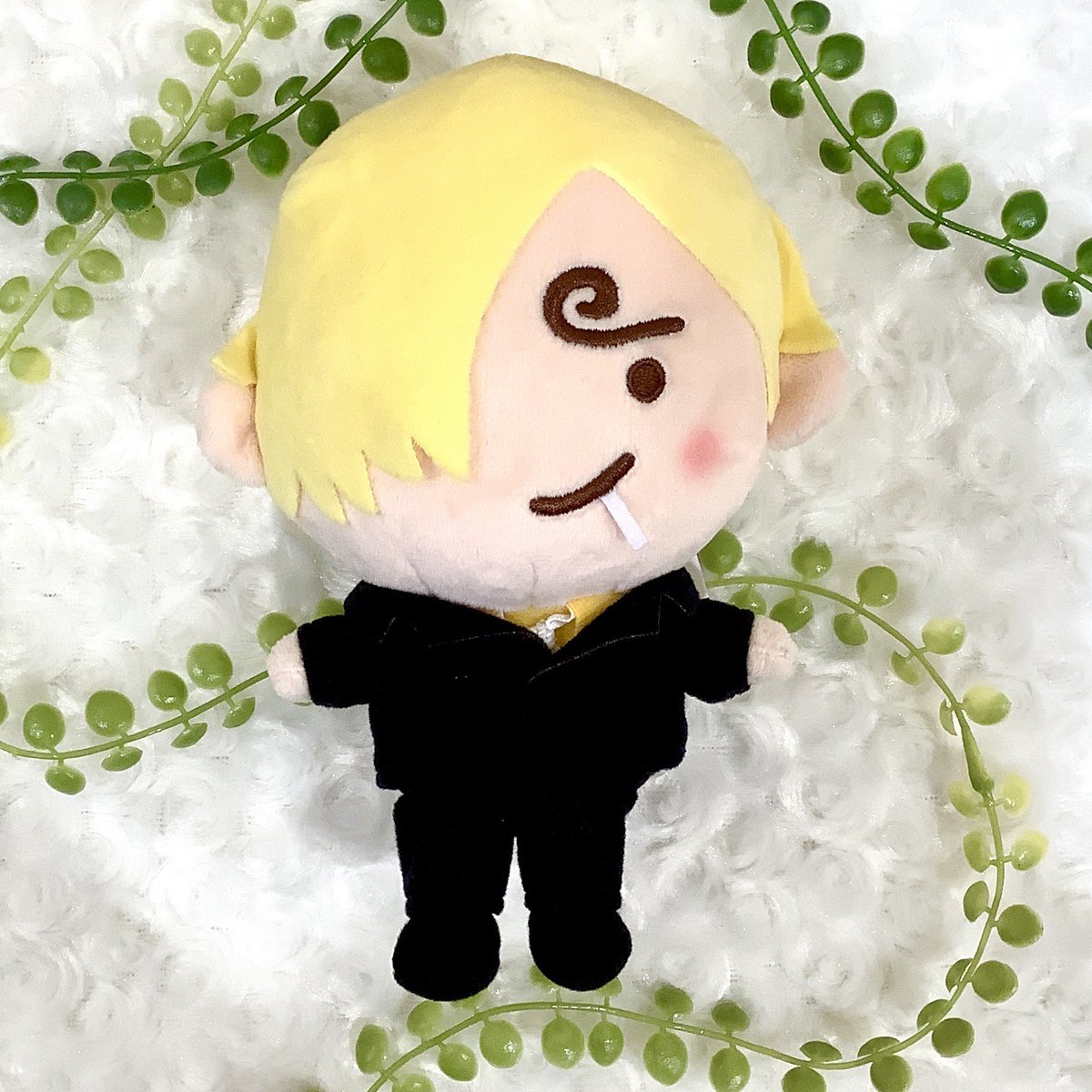 新商品】 YURUTTO ONE PIECE ぬいぐるみ ゾロ/サンジ 各2,750円(税込