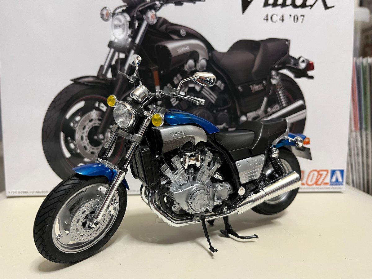 本日の完成プラモ、仮面ライダー響鬼の「凱火」。ワルキューレルーンの