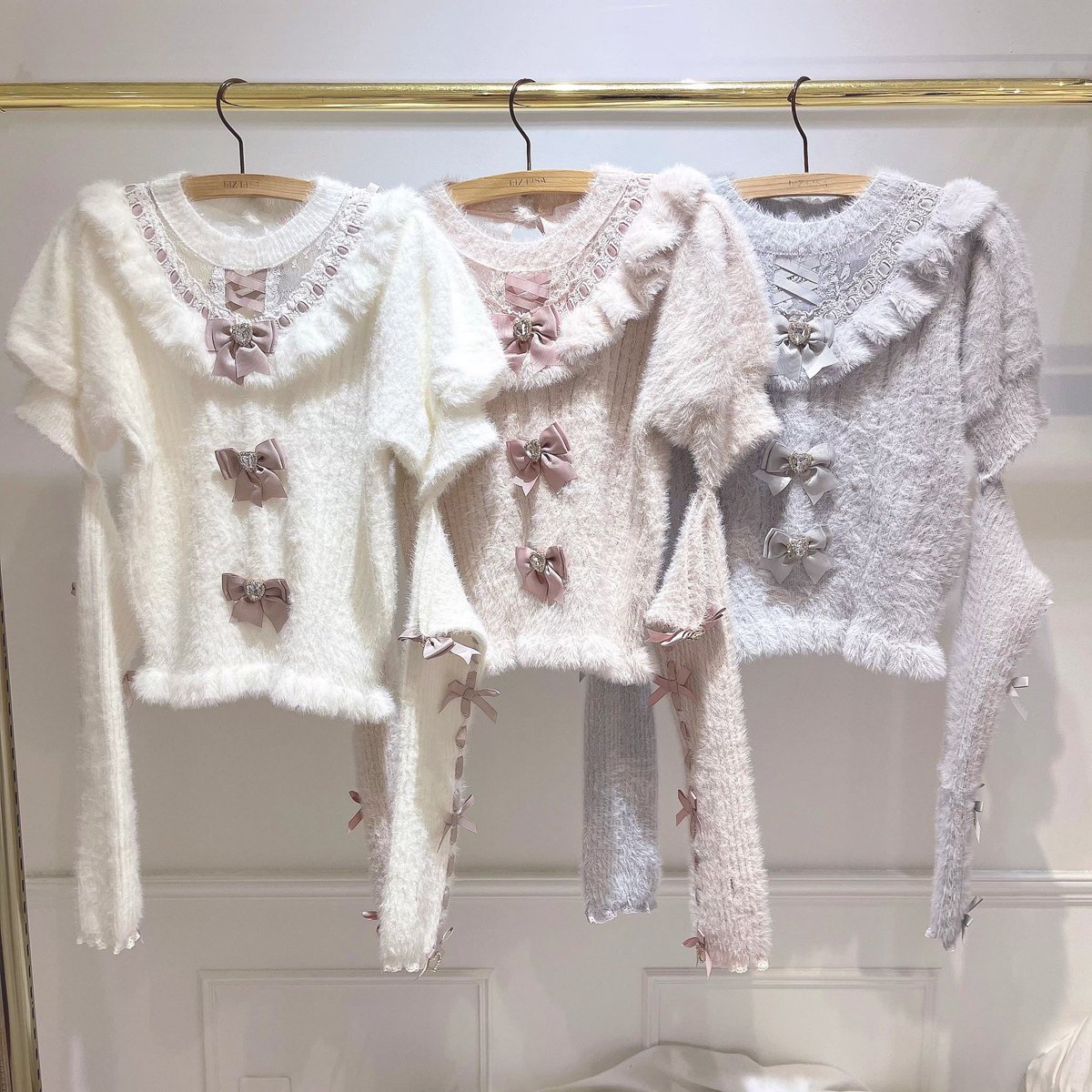 ㅤㅤㅤ -- winter collection -- # アームウォーマー3連リボンニット