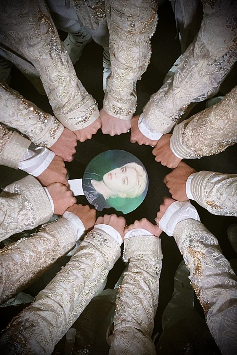 17'S] SEVENTEEN TOUR 'FOLLOW' TO JAPAN SEVENTEENにとってもCARATの