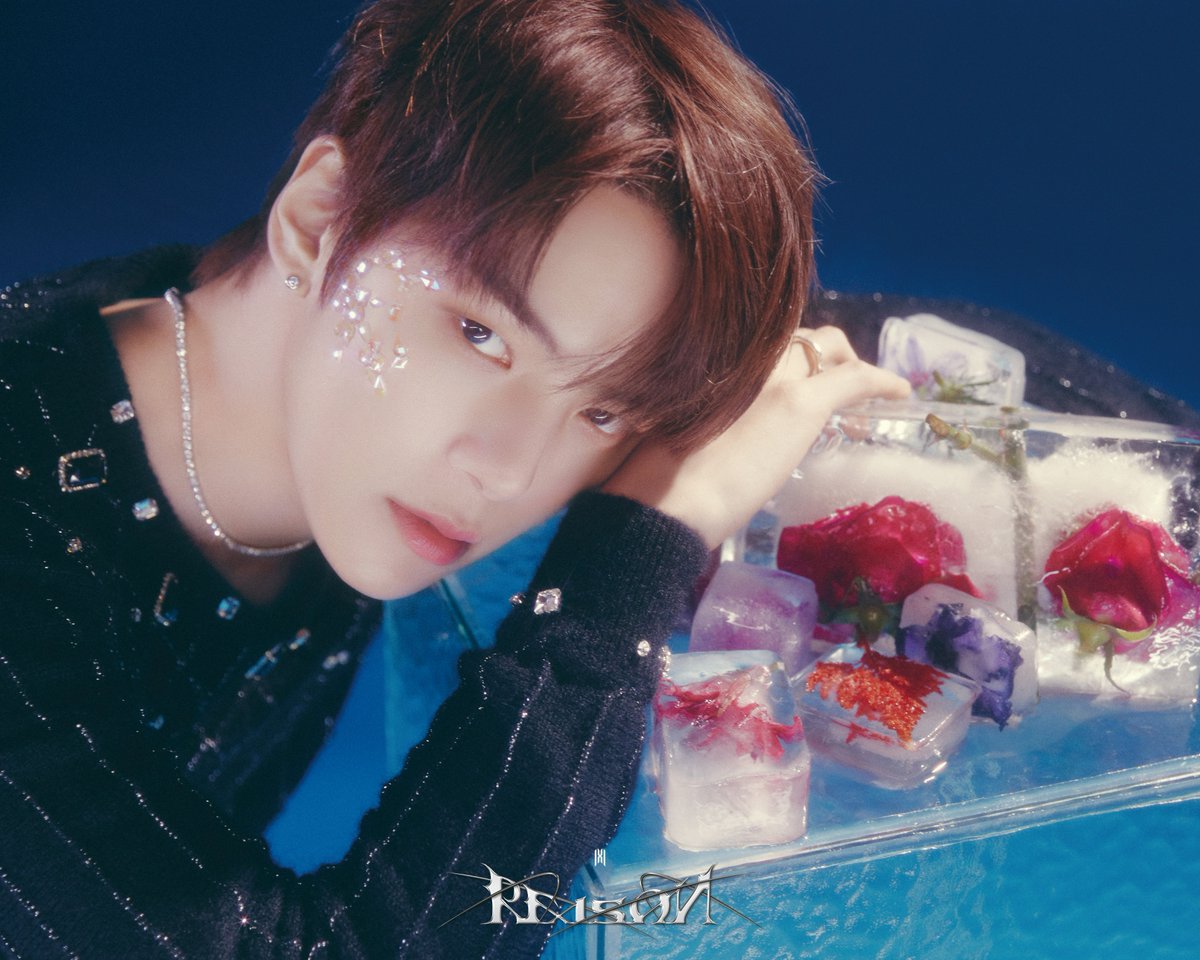 MONSTA X Mini Album 'REASON' 🔗 CONCEPT PHOTO Ver.3 #민혁 #MINHYUK
