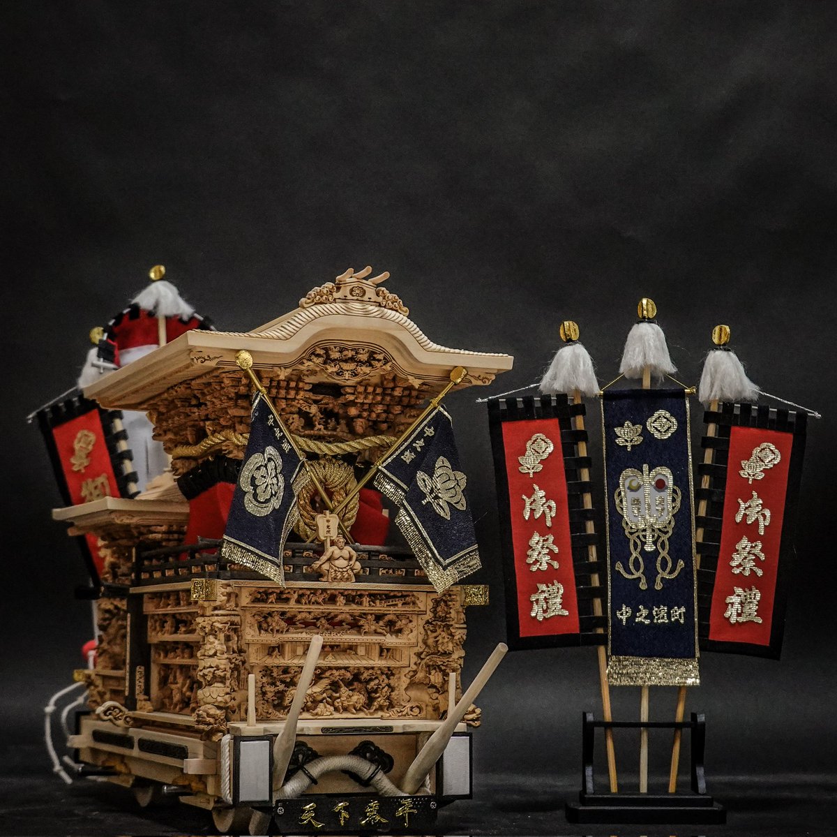 中之濱町地車 製作：昭和27年 大工：天野藤一 彫物：木下舜次郎