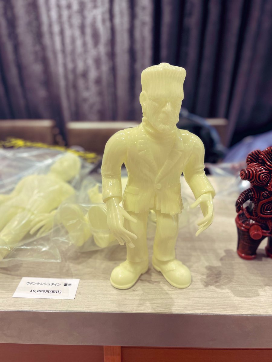 本日『またつま』会場で、『キングジョー』と『みみずく土偶』の合体