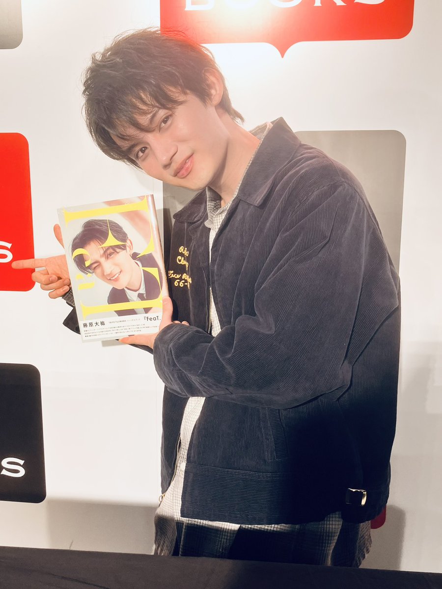 藤原大祐】 パーソナルブック『#FeaT.』発売記念イベントにて 本日