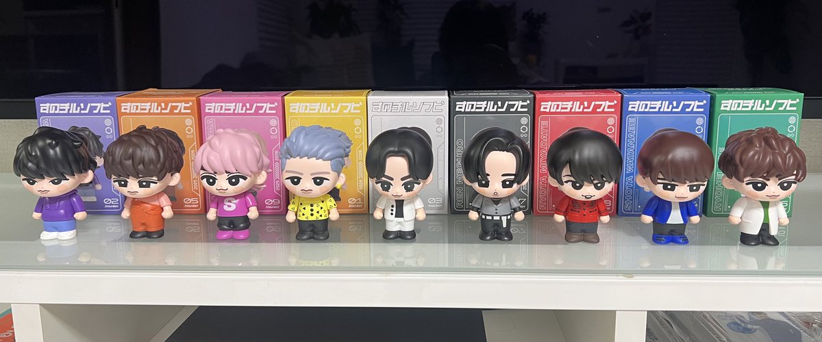 すのチル ソフビ、かわいすぎて涙😭🙏🏻✨ 9体どうやって飾るか考え