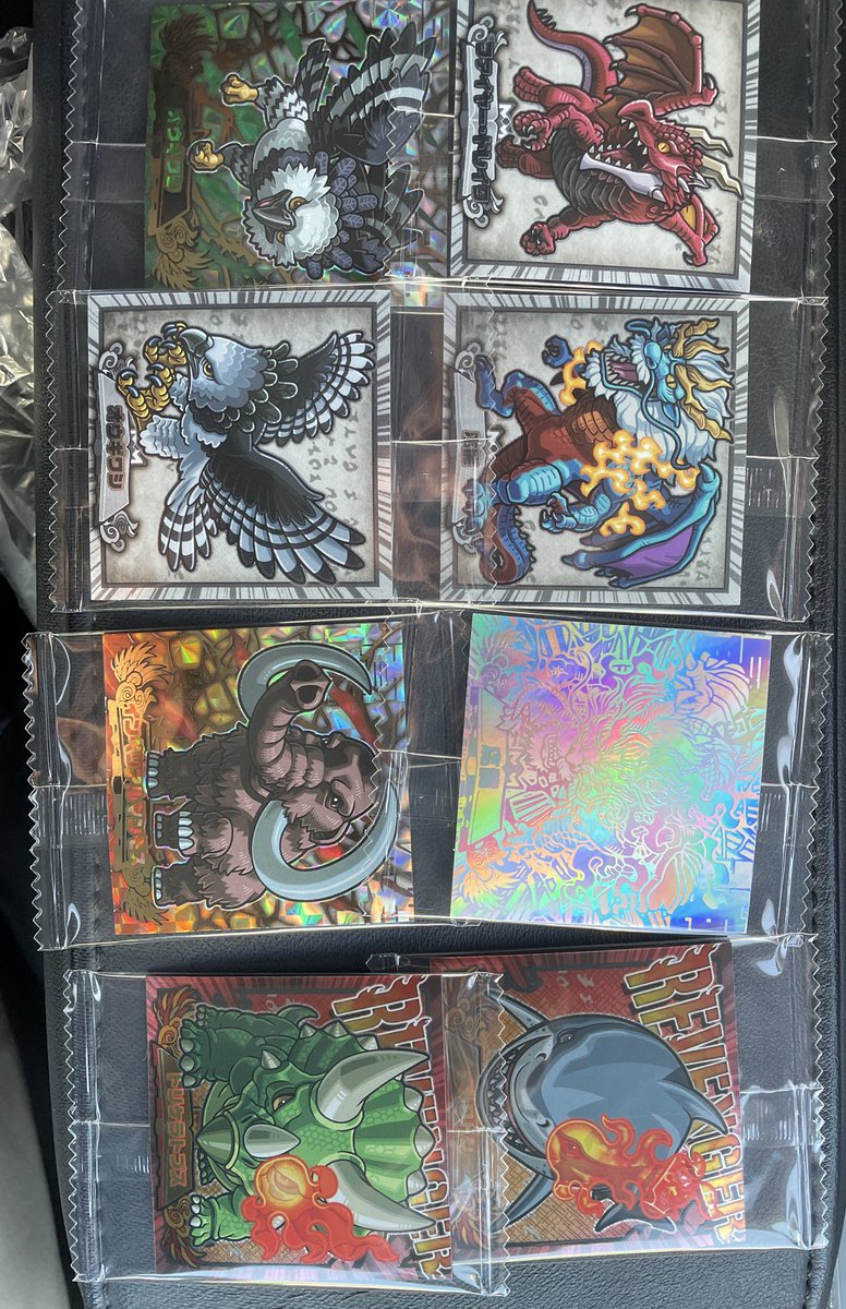 ファミマにて最強王図鑑3を一箱購入🐎1はかなりの数購入するも