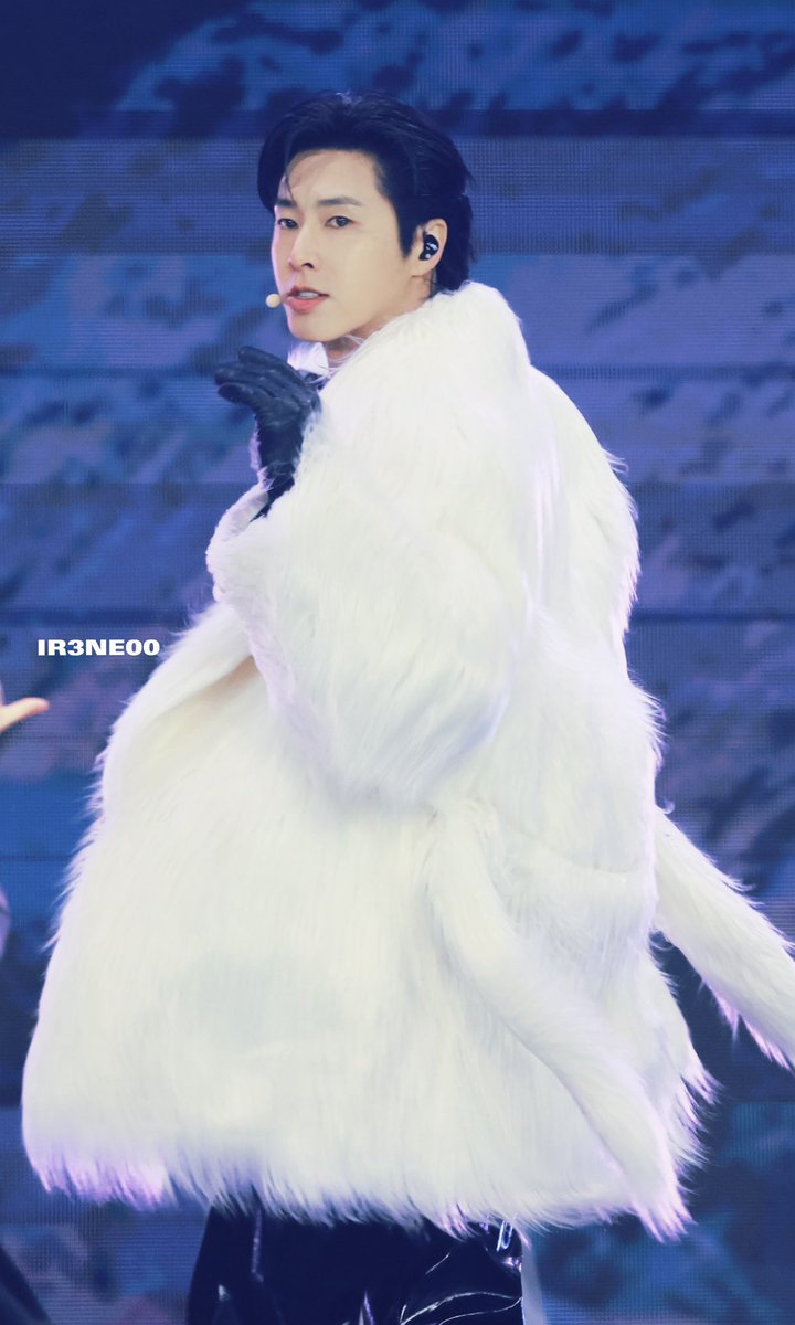 東方神起ユノのソロステージ✨✨ （ミューバン新国立競技場