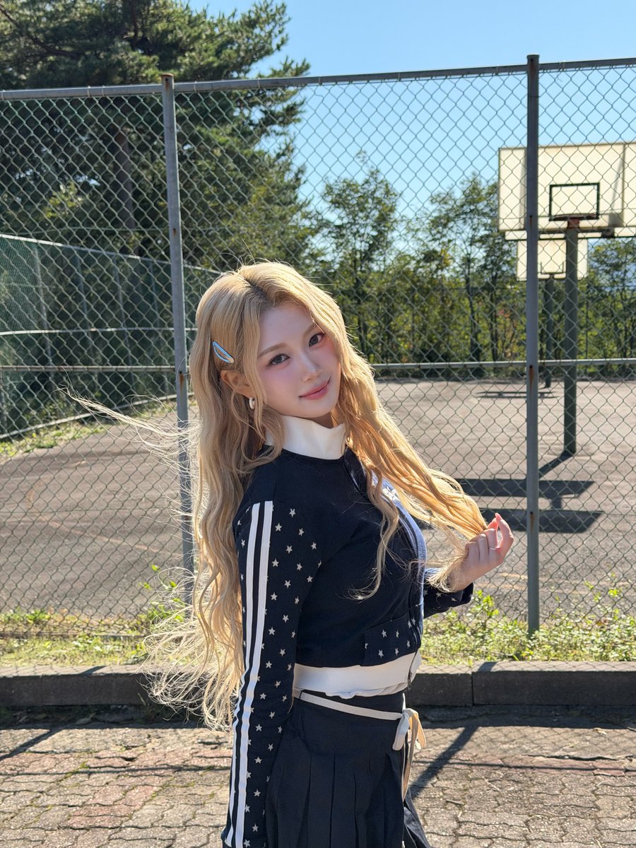 😽 #tripleS #트리플에스 #トリプルS #トリプルエス #トエス #YuBin