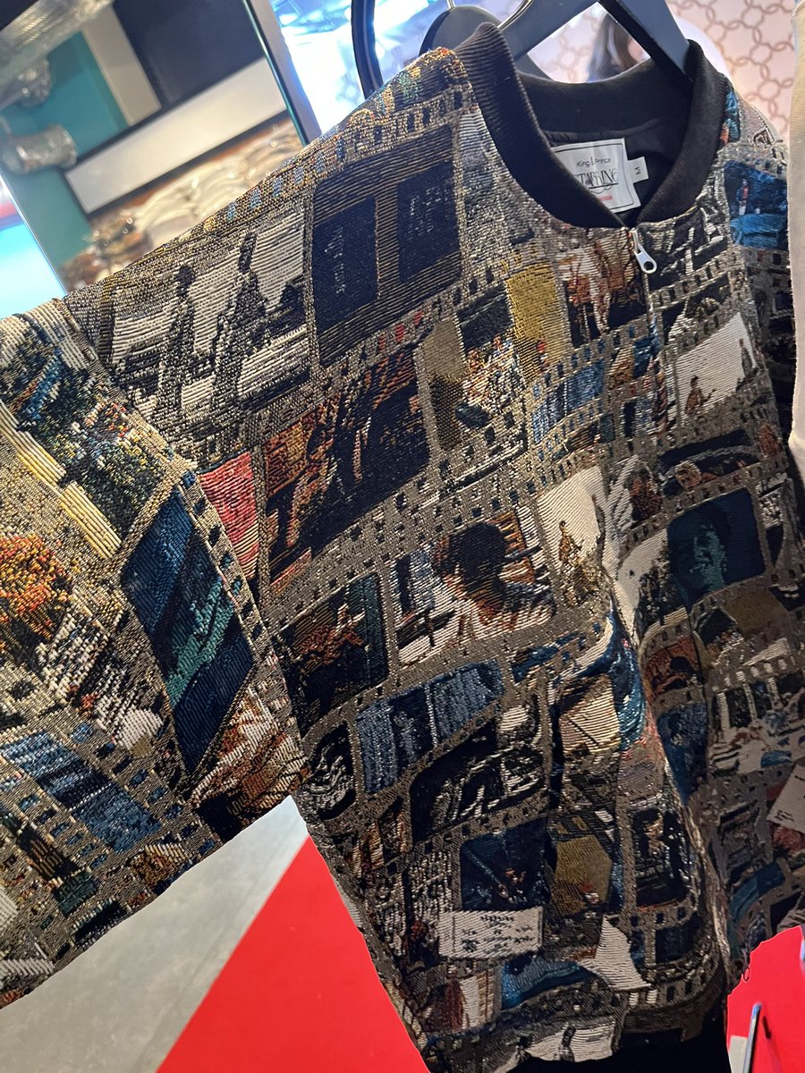 STARRING POP-UP STORE】 ゴブラン織りジャケット、思ったより絵柄が