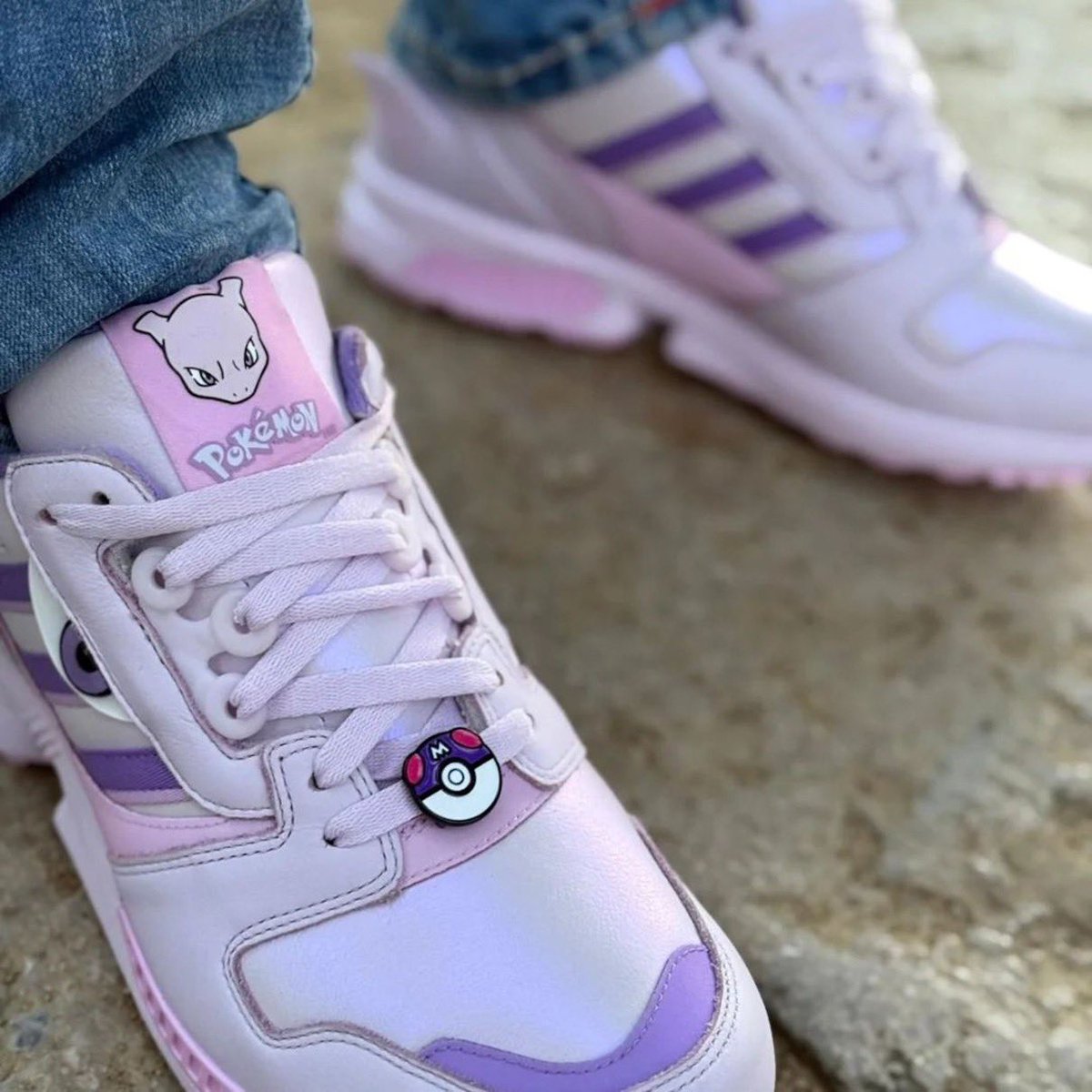 adidas x Pokémon ZX8000 “Mewtwo”が発売予定 ［KI5326］【アディダス