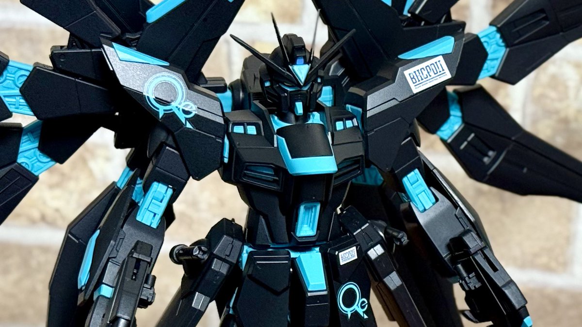 MGストライクフリーダムガンダム［リサーキュレーションカラー/ネオン