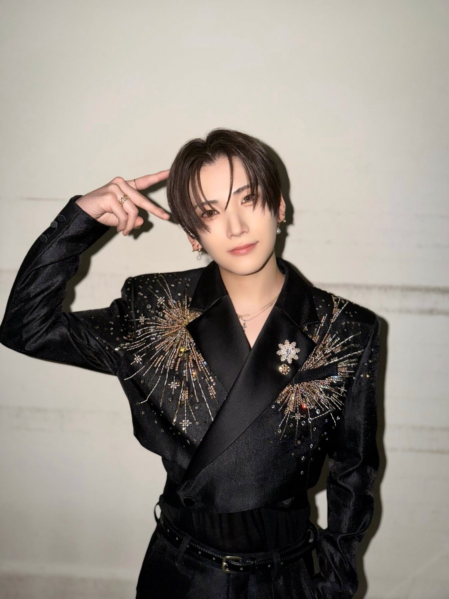 エンティーム YUMA ゆうま 唯一無二のボーカル！！！ 最強の猫男子