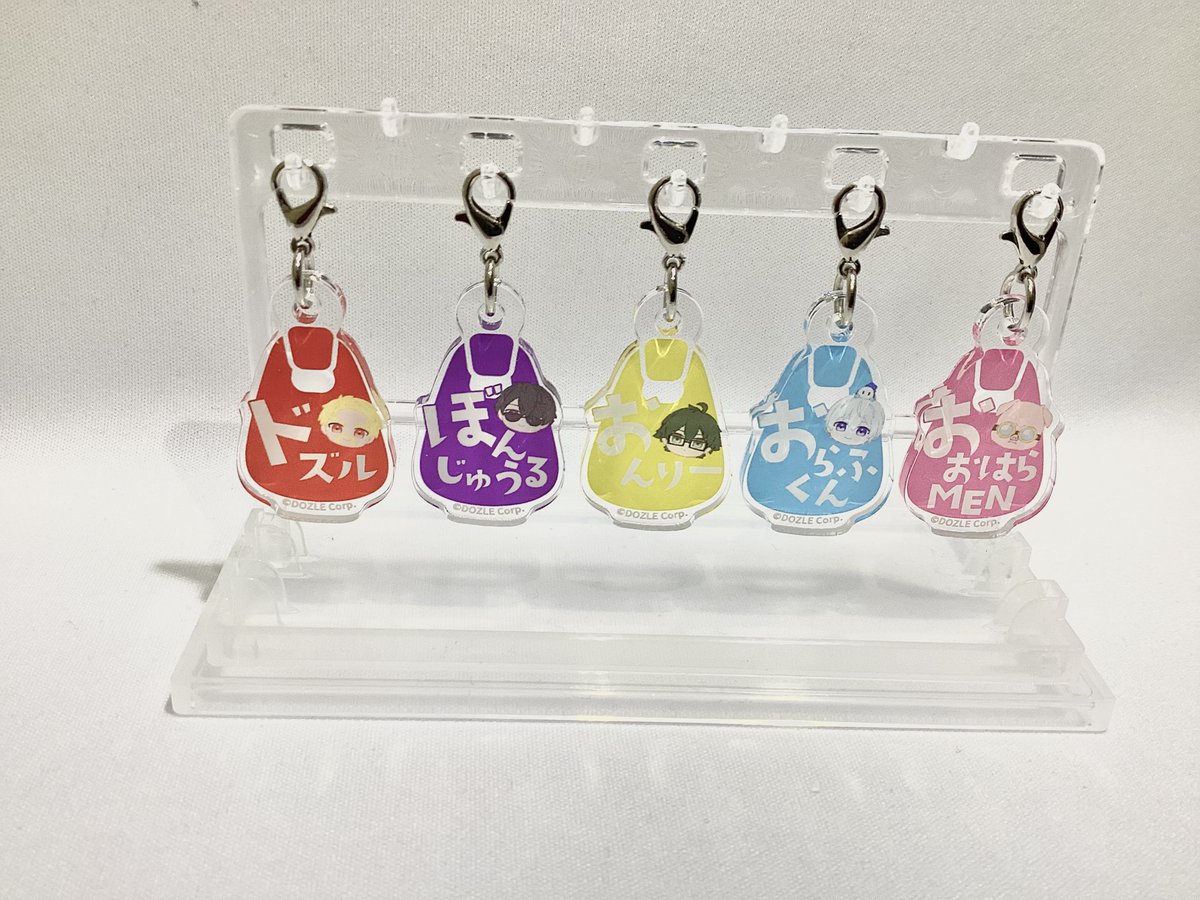 イベント期間中、「アクリルチャームガチャ（全5種）」が登場します