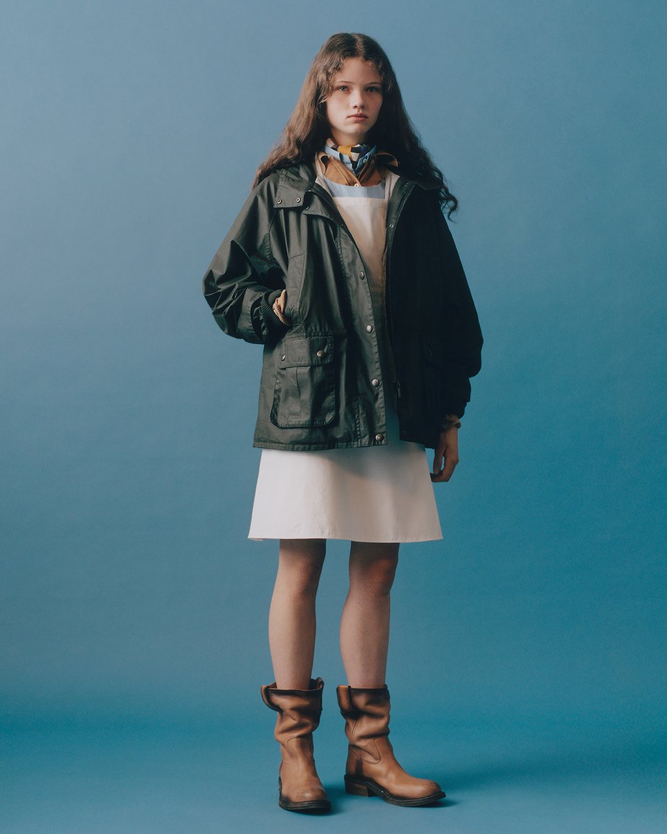 ミュウミュウ 2026年 プレリュード コレクションは、リアリティと気楽