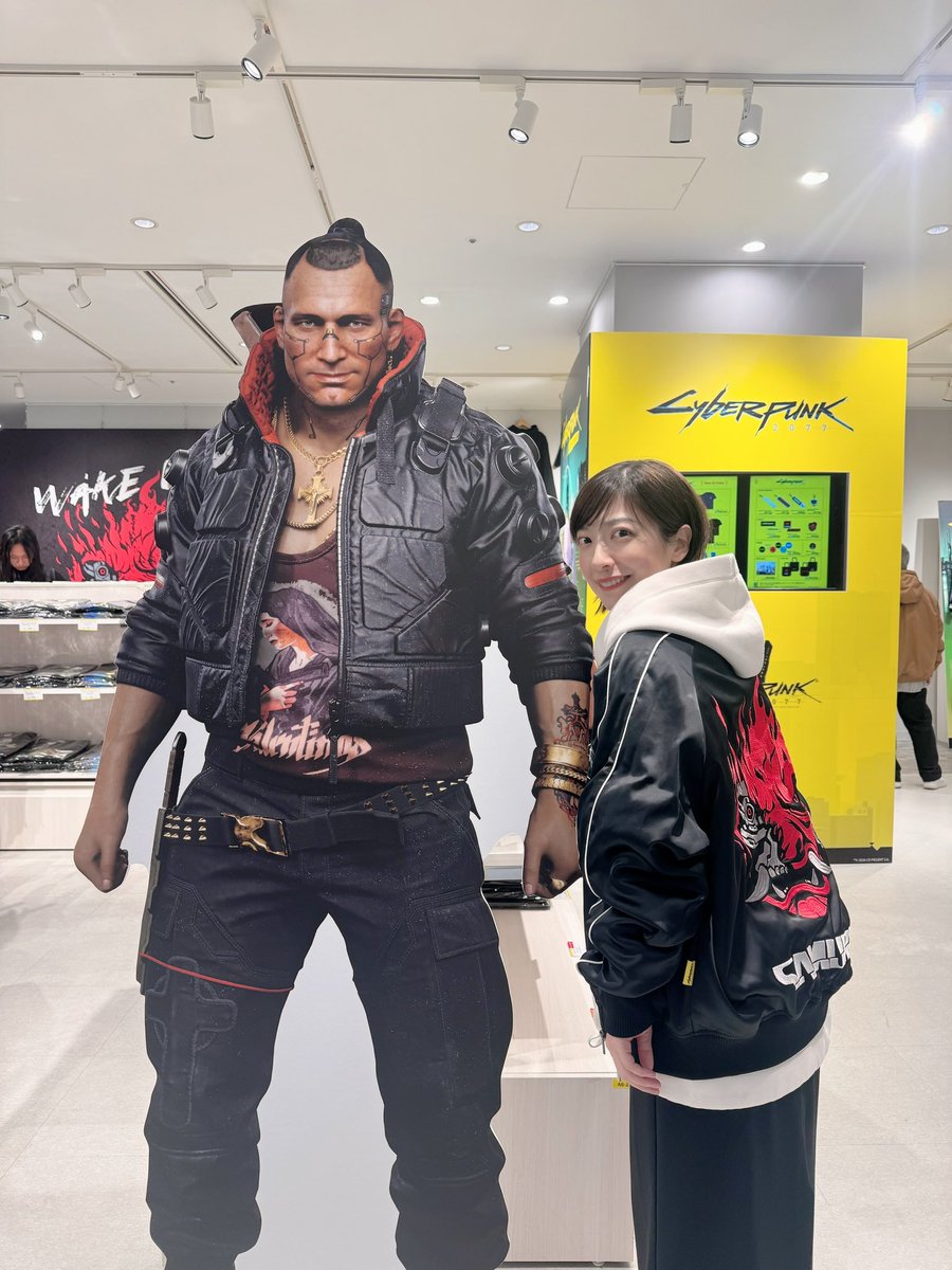 新宿マルイアネックスで開催中の、#サイバーパンク2077 POP-UP Shopへ