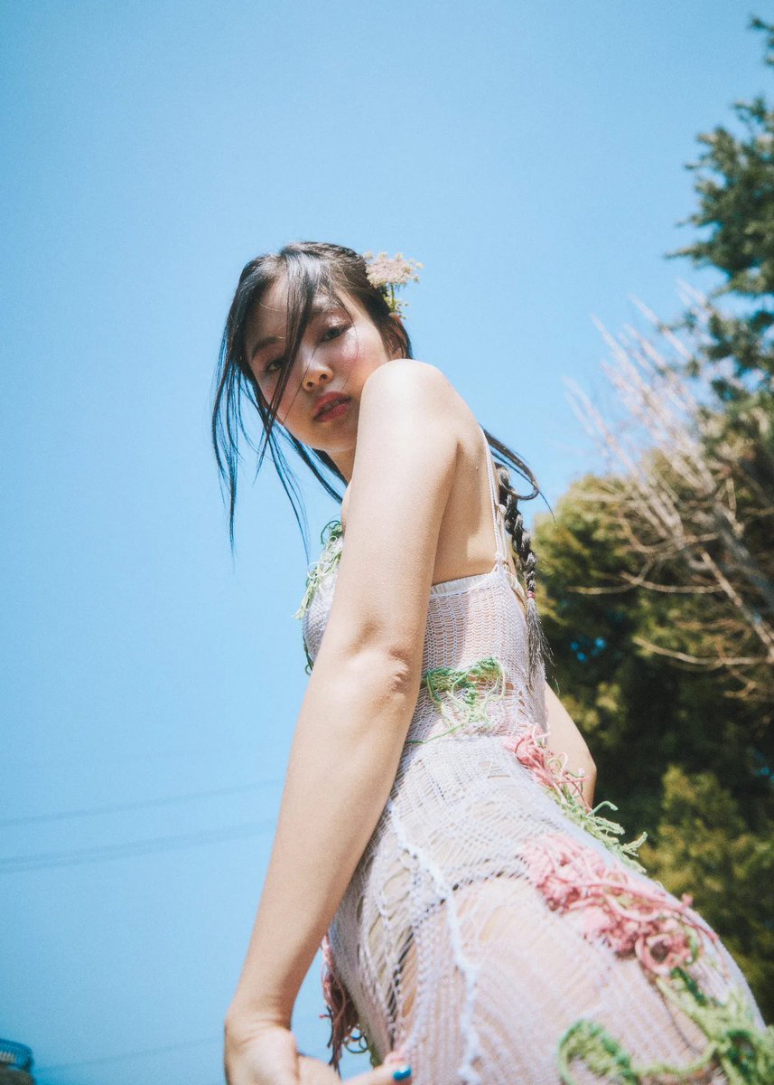 グローバルアーティストのJENNIEによる写真展「J2NNI5」が、2026年1月