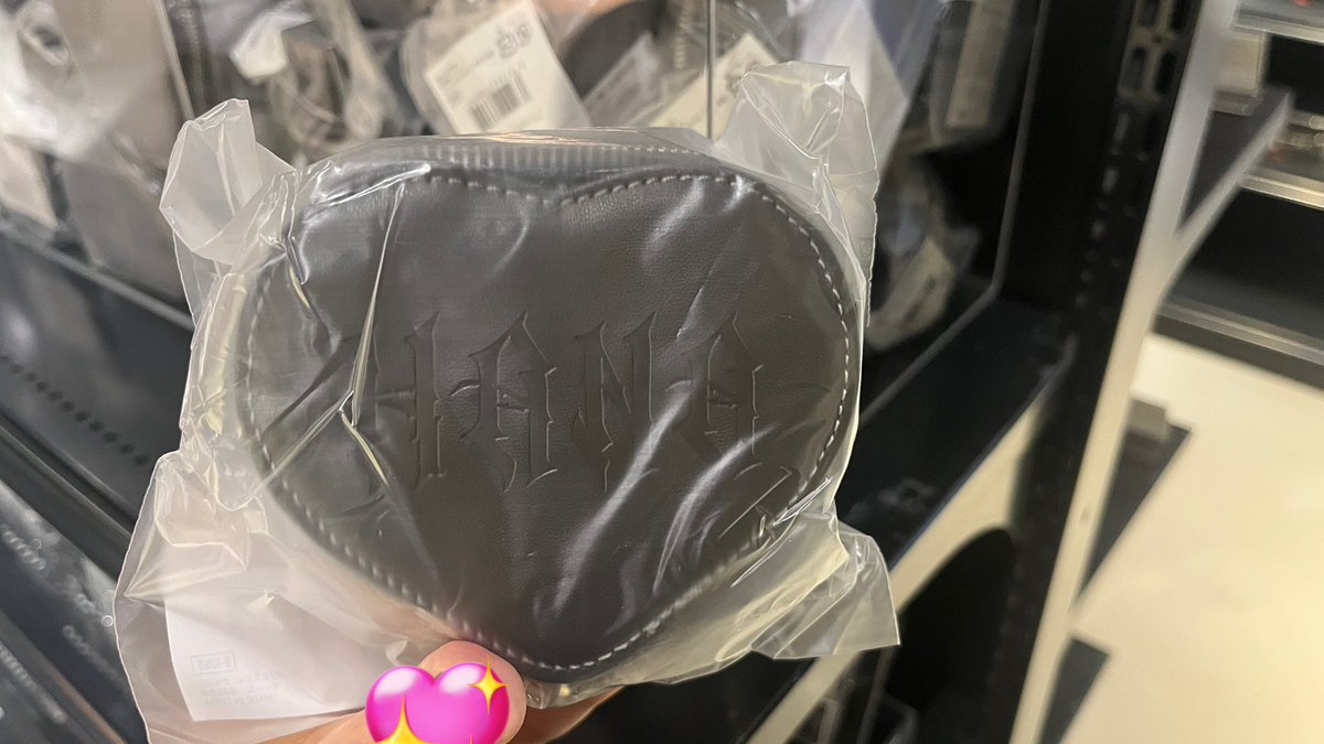 HANA BAD LOVE ヘアピン アクセケース バンダナ わたしは購入しなかっ