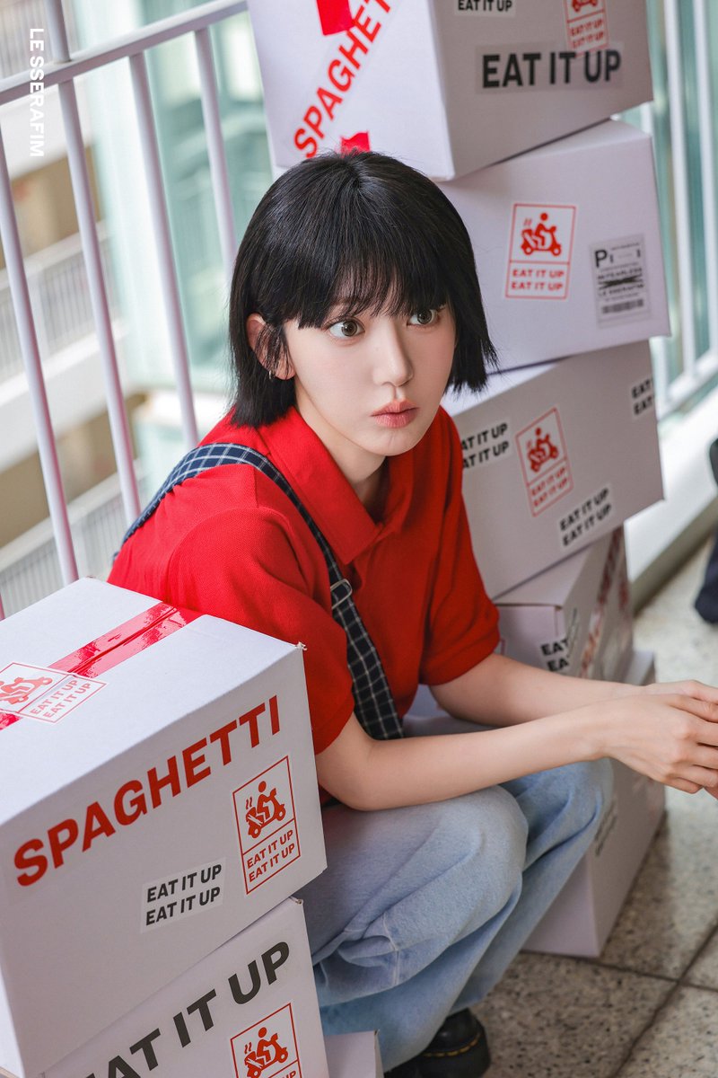 LE SSERAFIM 'SPAGHETTI' Jacket Photo Sketch #사쿠라 #宮脇咲良