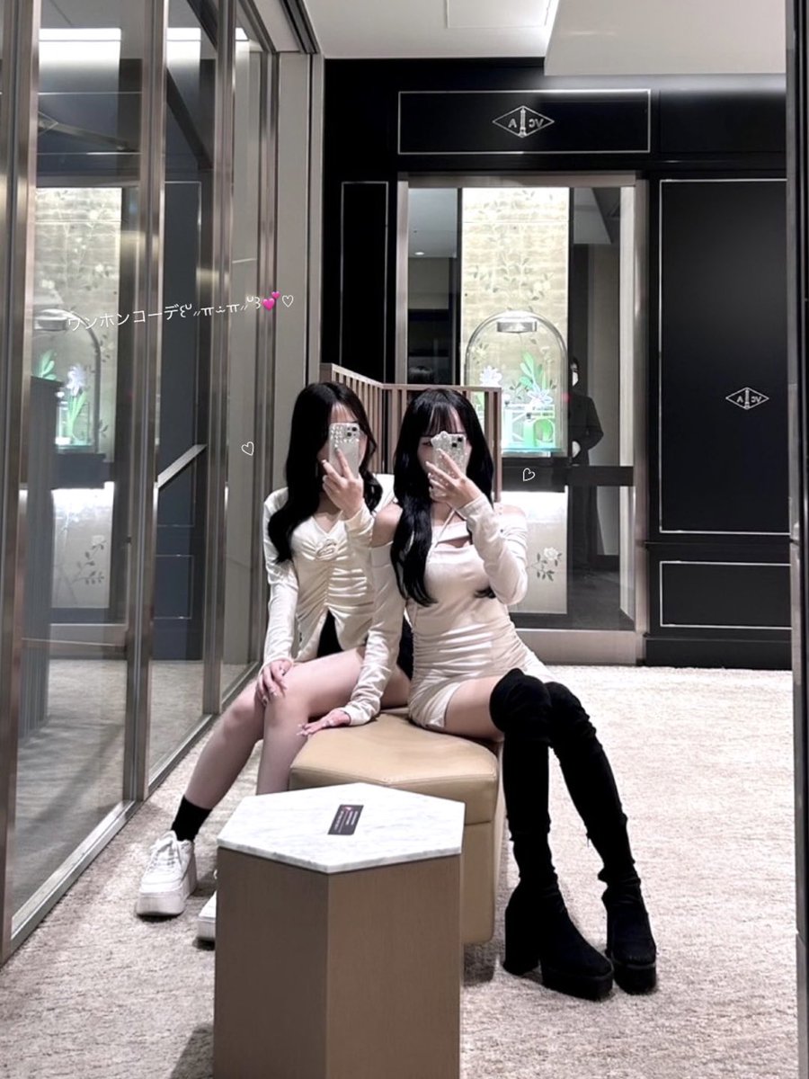 📍銀座six たくさん質問来ていたここの鏡は銀座sixにあります可愛い