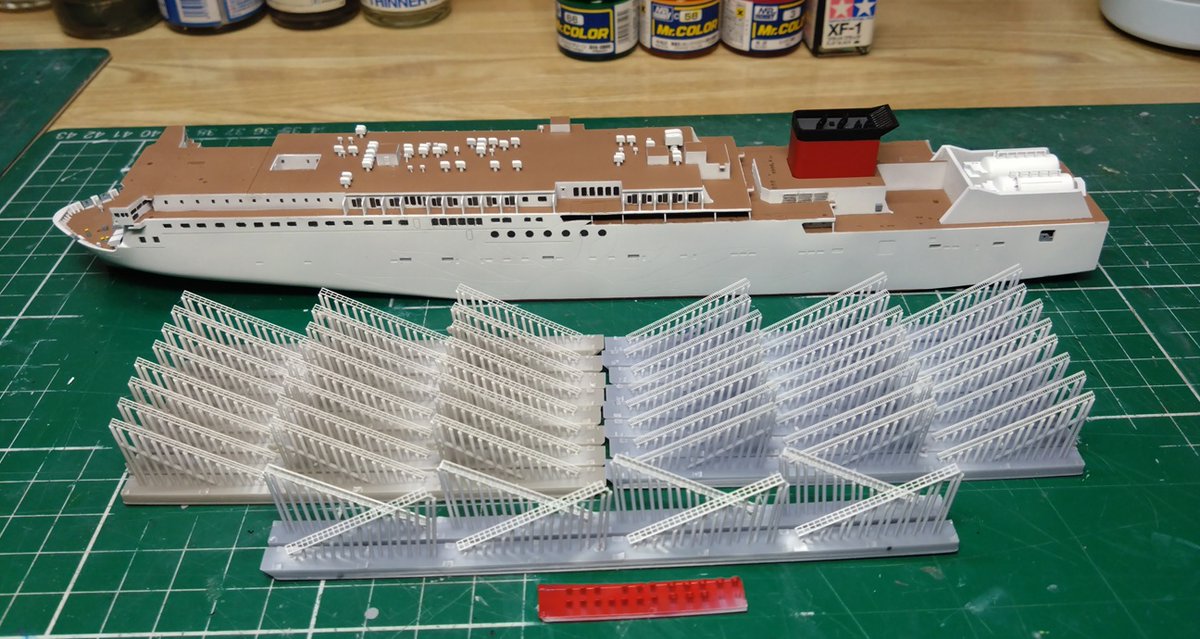海道塾 1/700 カーフェリー｢さんふらわあ くれない・むらさき｣進捗
