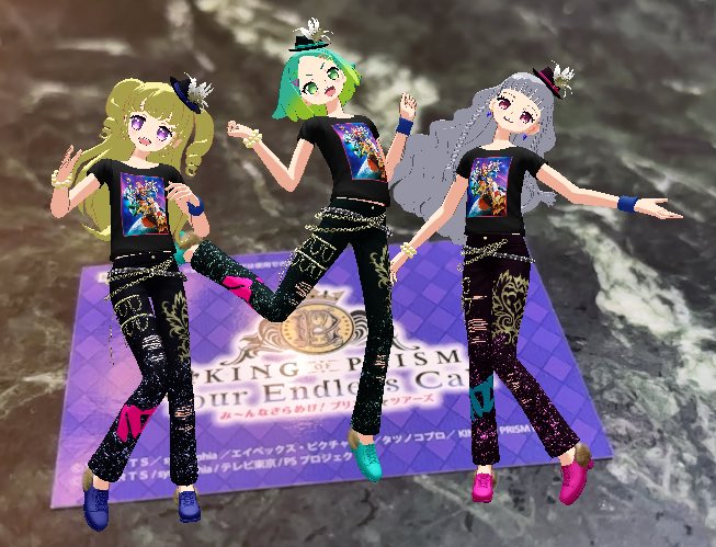 キンツア入場特典のトモチケ風カードの裏をアプリを使ってARスキャンし